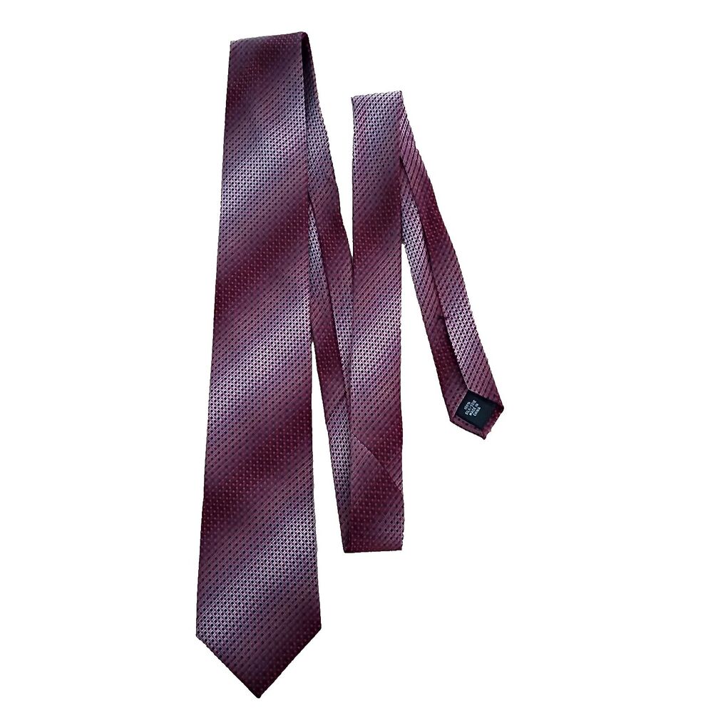 Van Heusen Ombre Burgundy Pattern silk tie Vintage Look